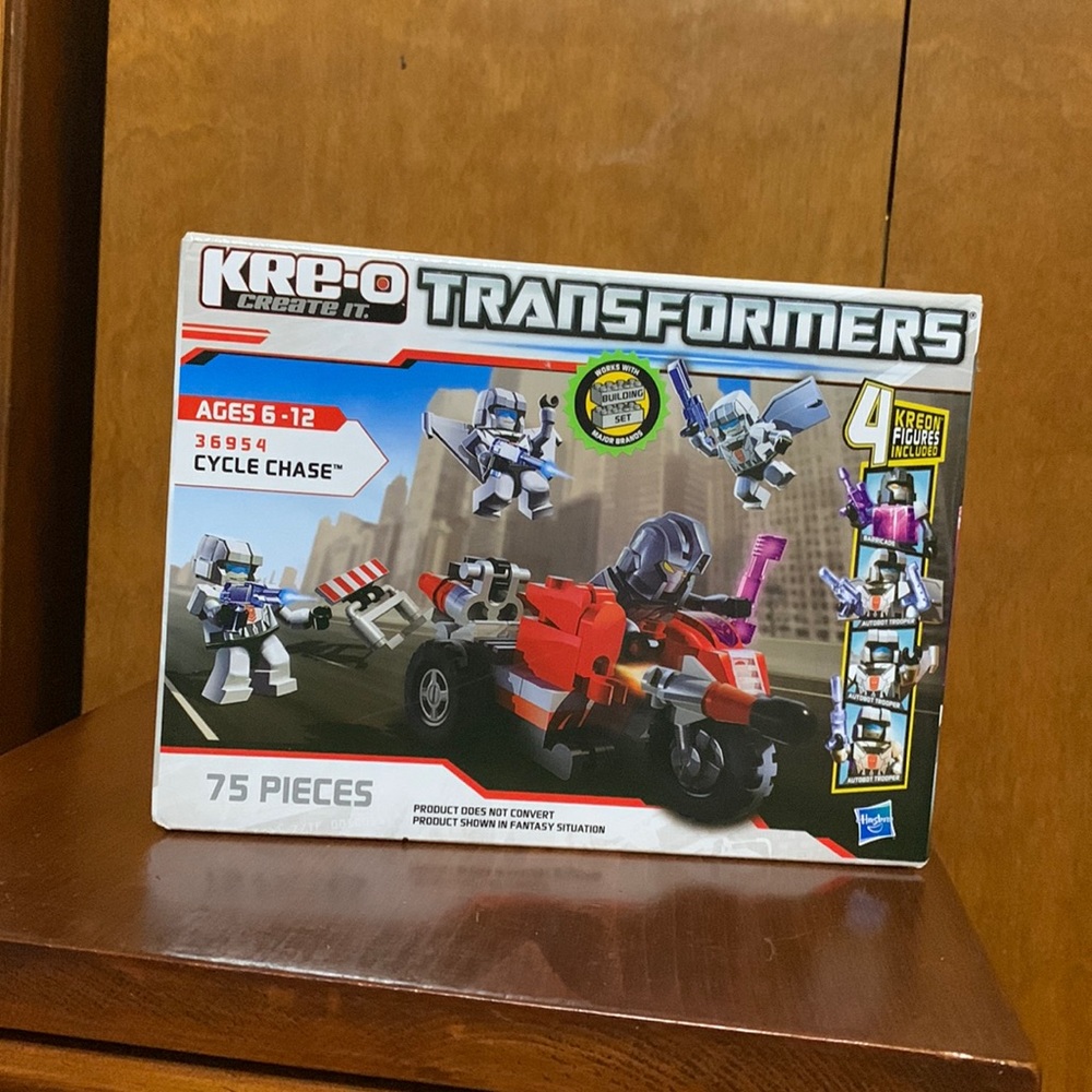 🆕 KRE-O- Create It- TRANSFORMERS 36954 Cycle Chase